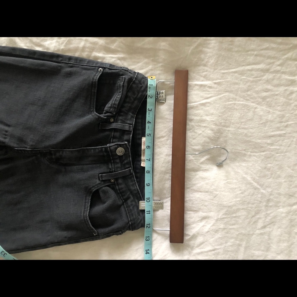 Levi’s 721 High Rise 🖤 - Picture 7 of 9
